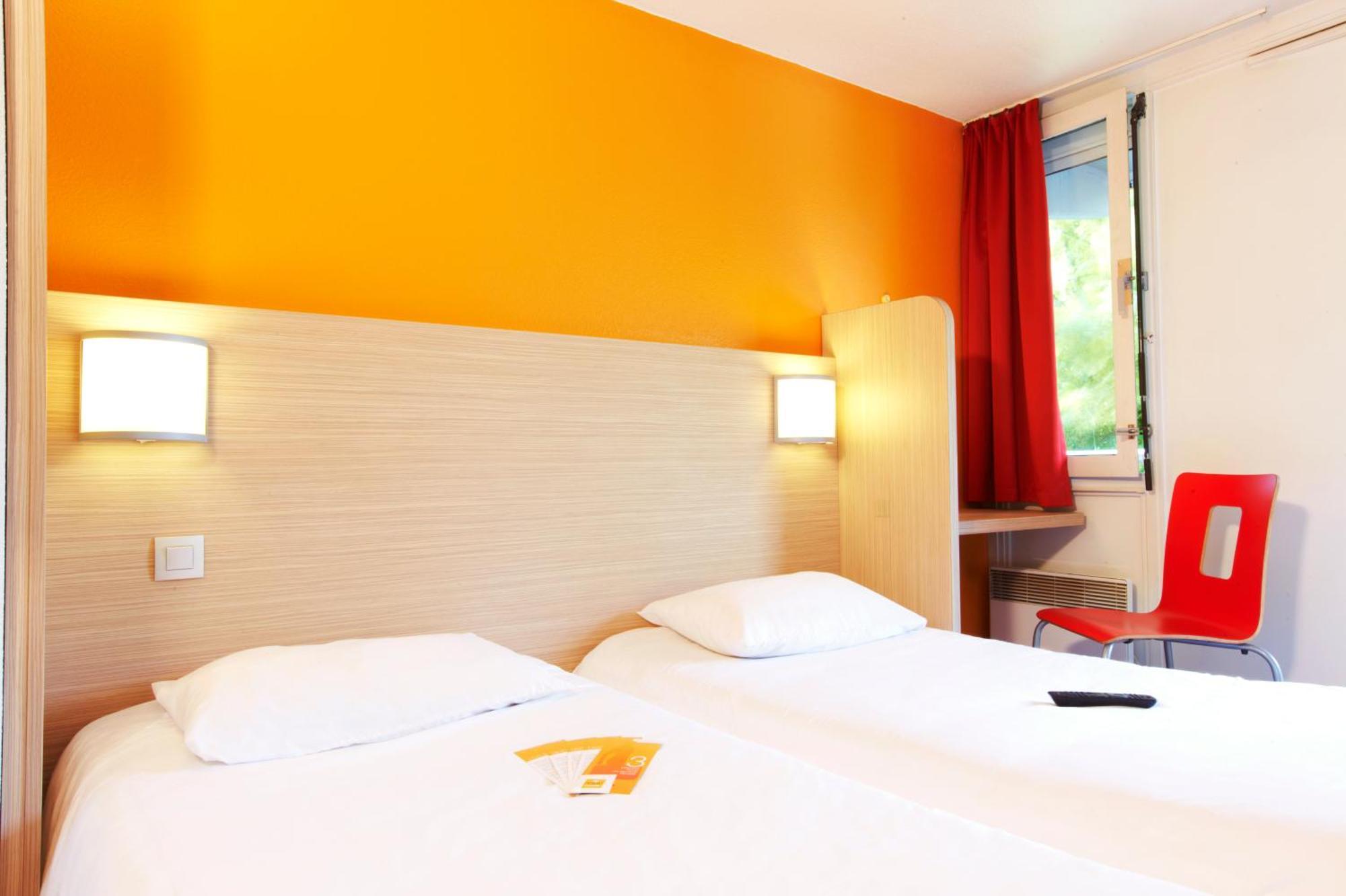 Premiere Classe Tours Sud - Joue Les Tours Экстерьер фото